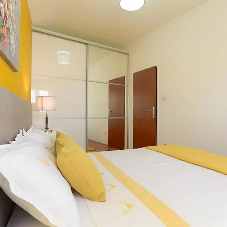 アパート Tonka スペタル