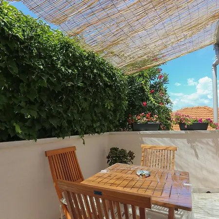 アパート Tonka スペタル